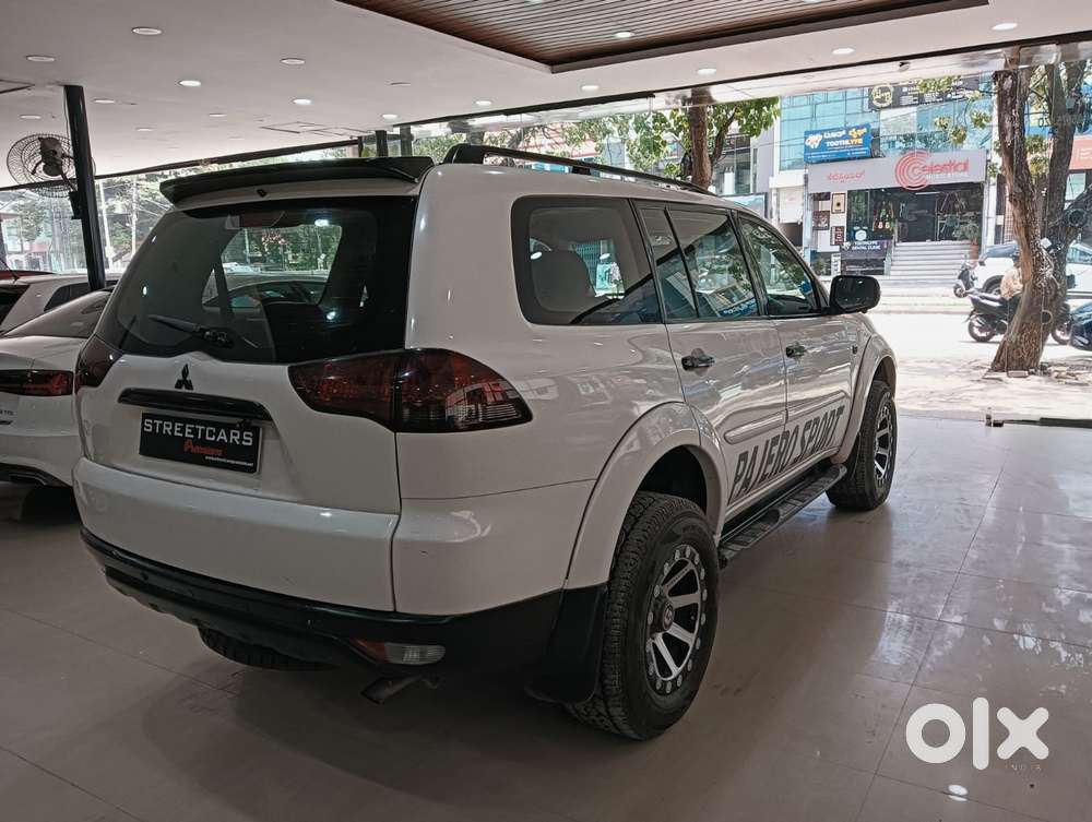 Mitsubishi Pajero Sport 4x2 Automatic, 2015, Diesel