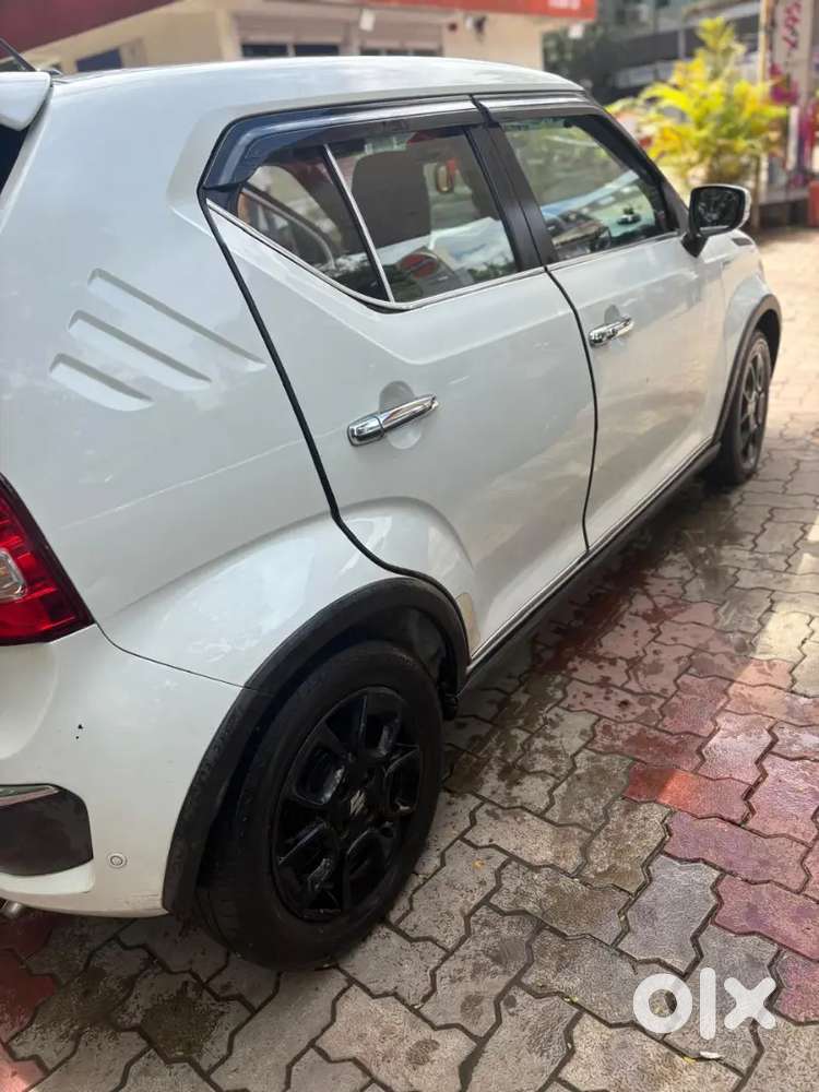 Maruti Suzuki Ignis 2017 Diesel 60000 Km Driven