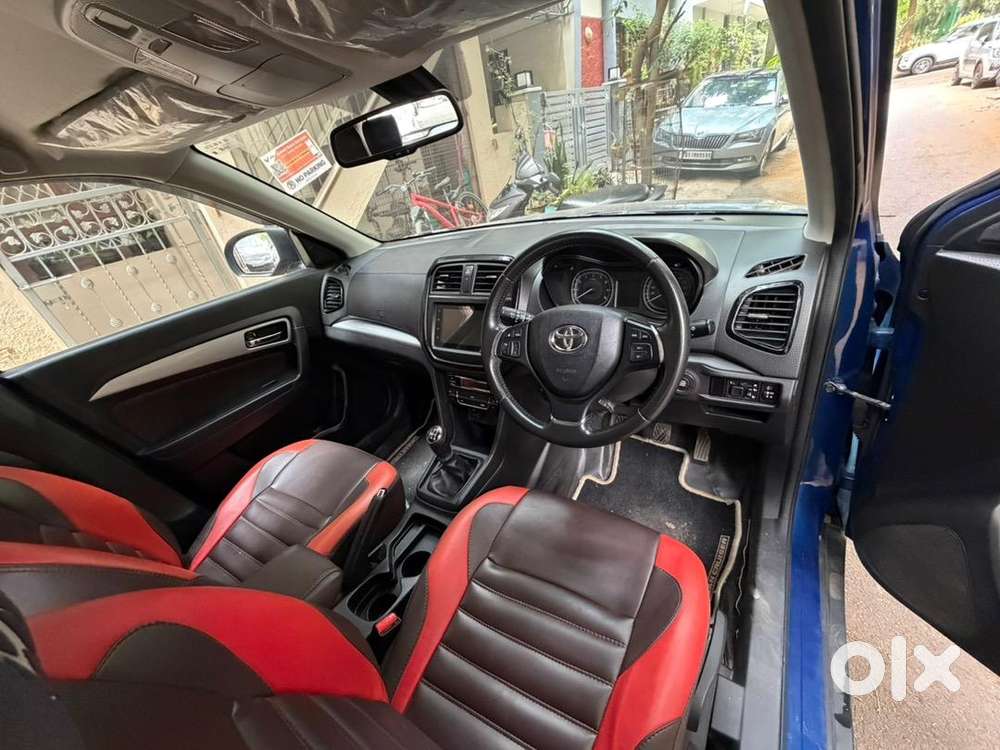 Toyota Urban Cruiser 2022 Petrol Well Maintained