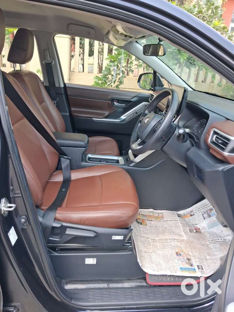 Toyota Innova Hycross Gx (o), 2024, Petrol