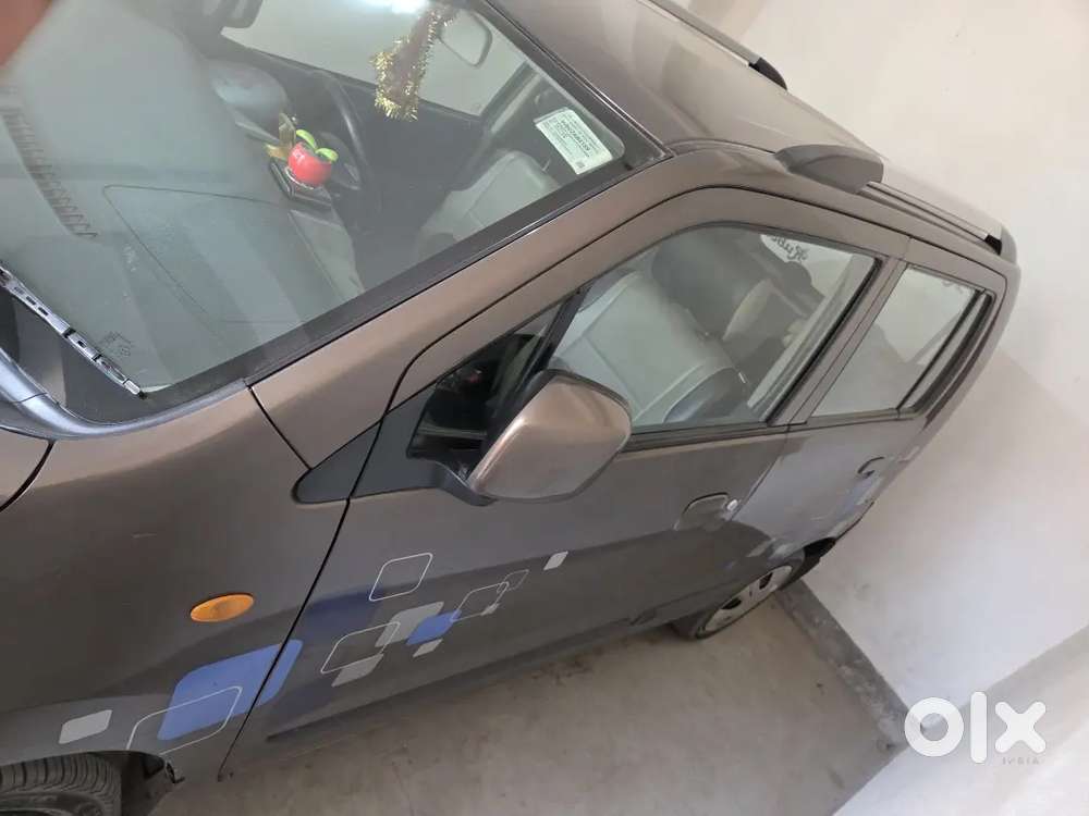 Maruti Suzuki Wagon R Stingray 2012 Petrol Well Maintained