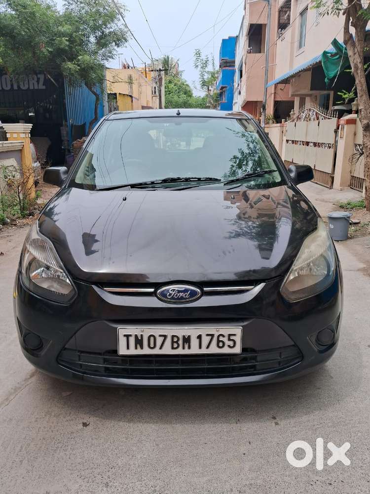 Ford Figo 1.2p Trend Mt, 2011, Petrol