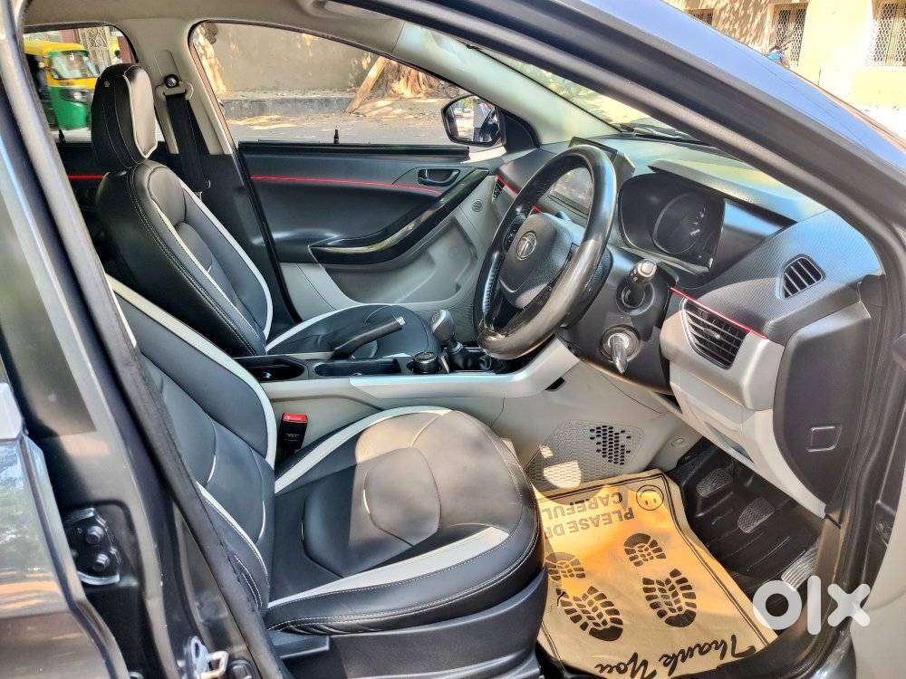 Tata Nexon 1.2 Revotron Xt, 2019, Petrol