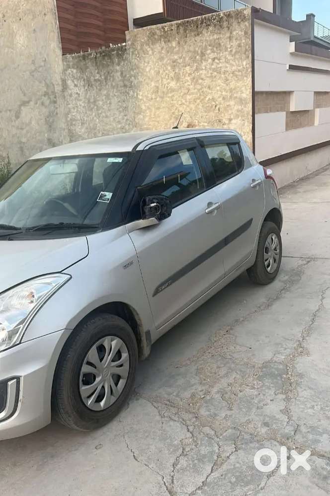 Maruti Suzuki Swift 2016