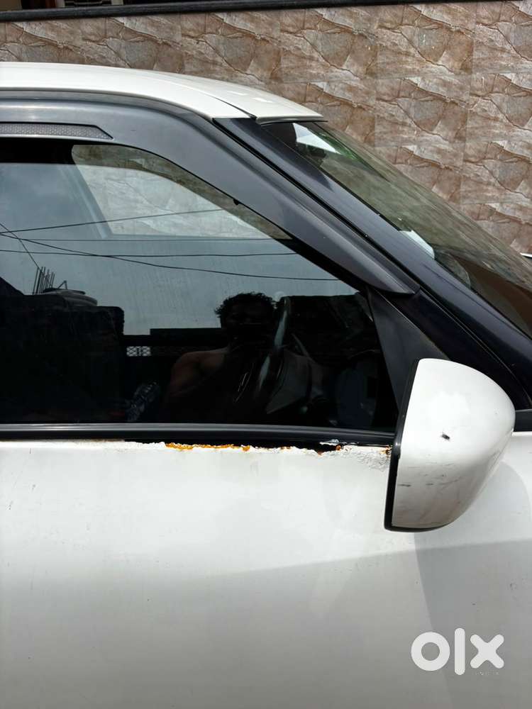 Maruti Suzuki Swift 2021
