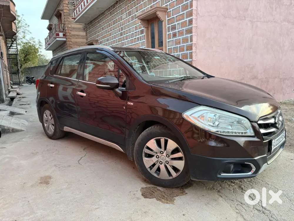 Maruti Suzuki S-cross 2015 Diesel Well Maintained