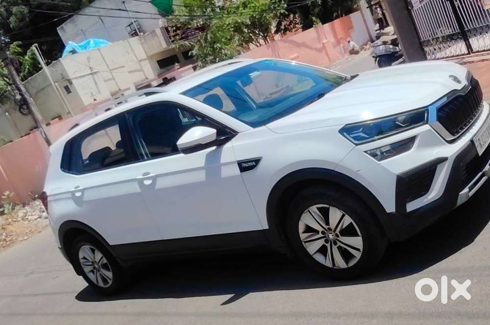 Skoda Kushaq 1.0 Tsi Ambition At, 2022, Petrol