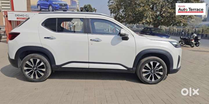 Honda Elevate Zx Cvt, 2023, Petrol