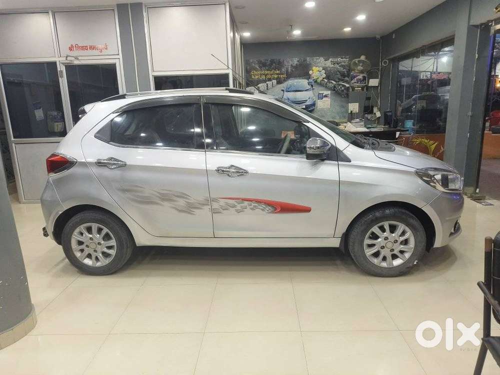Tata Tiago 1.2 Revotron Xz, 2018, Petrol