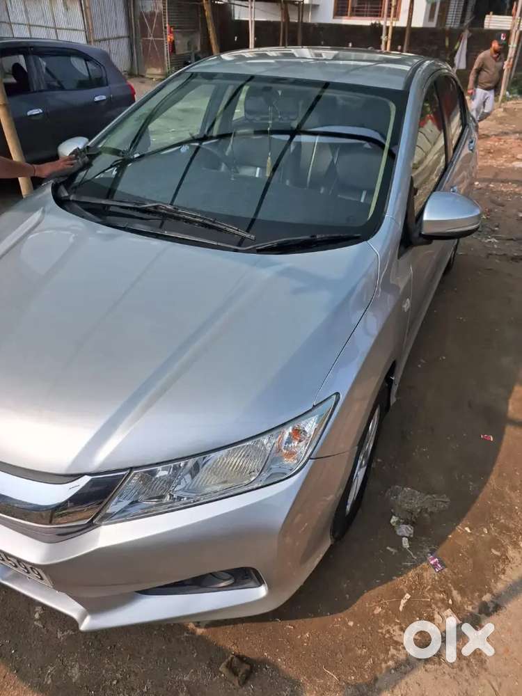 Honda City 2014 Diesel 125000 Km Driven On Service Record