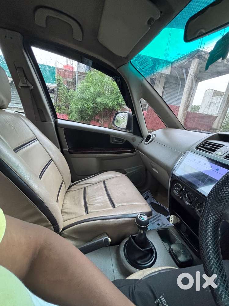 Maruti Suzuki Sx4 2010