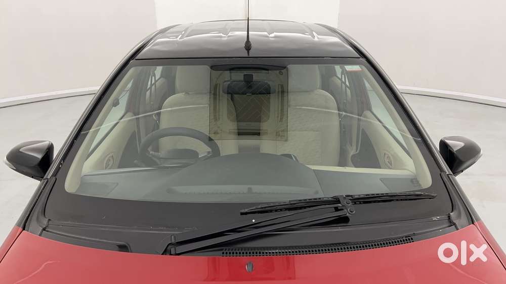 Toyota Etios Liva Vx Dual Tone, 2017, Petrol