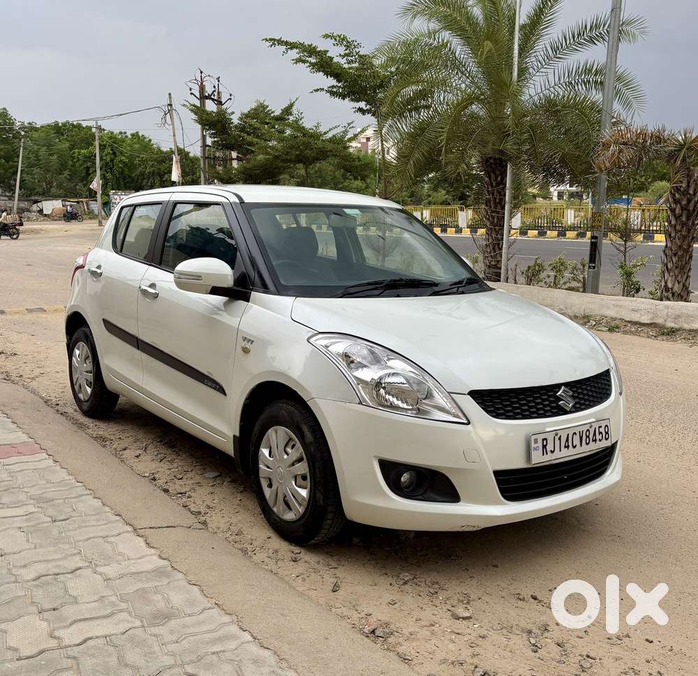 Maruti Suzuki Swift 1.2 Lxi (o), 2014, Petrol