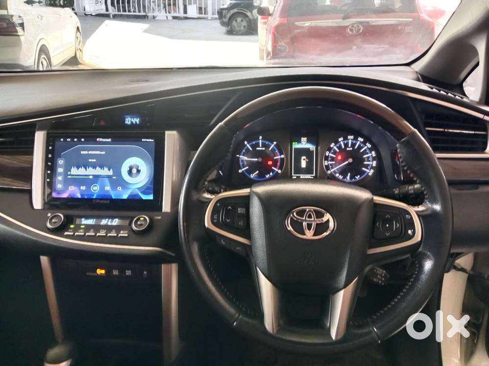 Toyota Innova Crysta 2.8 Zx At, 2017, Diesel