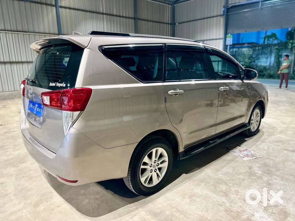 Toyota Innova Crysta [2020-ongoing] 2.7 Gx Mt 8 Str, 2021, Diesel
