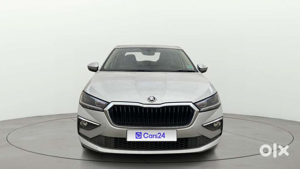 Skoda Slavia Style 1.0l Tsi Mt, 2023, Petrol