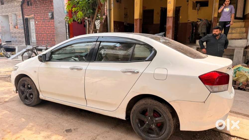 Honda City 2010 Cng & Hybrids Good Condition