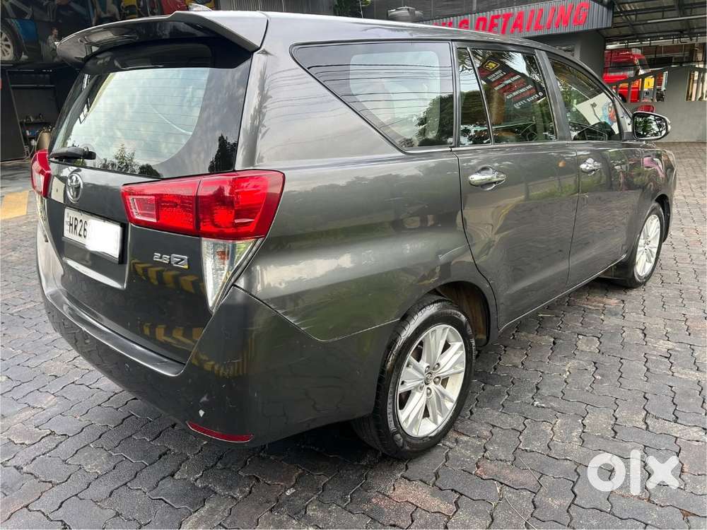 2019 Toyota Crysta 2.8 Z Auto