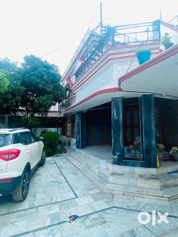 Independent house ground floor