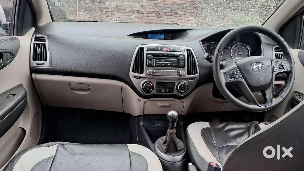 Hyundai I20 Sportz 1.2 Bs-iv, 2013, Petrol