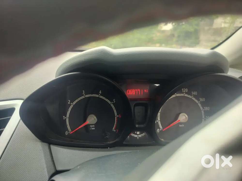 Ford Fiesta Style 2012