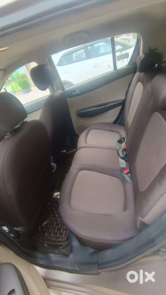 Hyundai I20 Sportz 1.2 Bs-iv, 2014, Petrol
