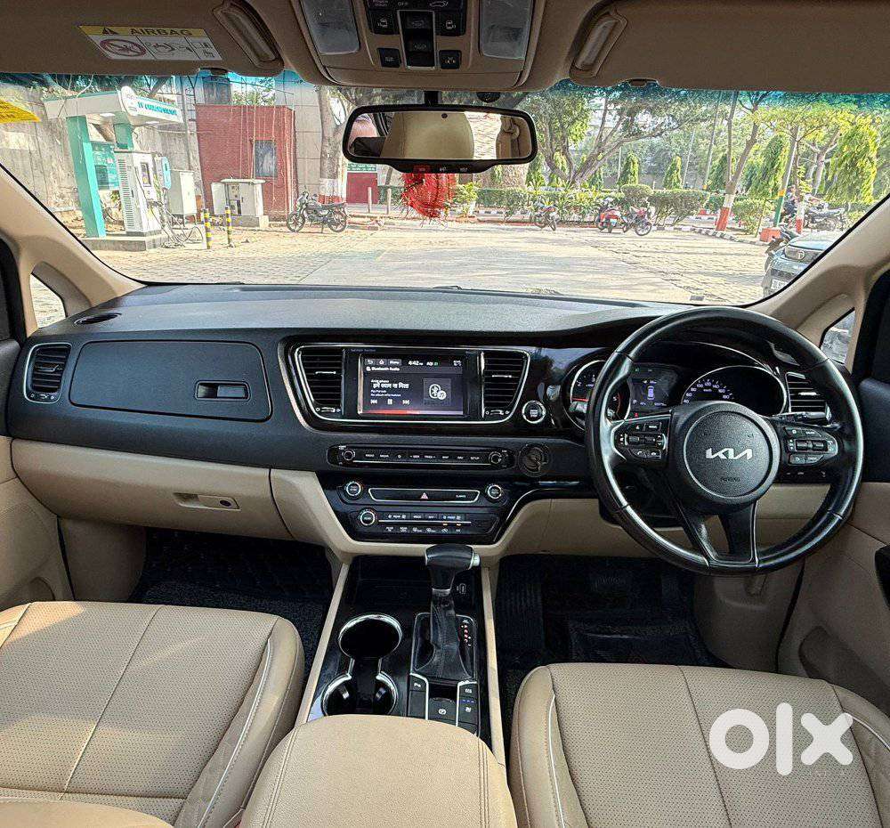 Kia Carnival Limousine Plus 7 Str, 2022, Diesel