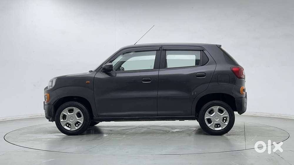 Maruti Suzuki S-presso Vxi Plus, 2023, Petrol
