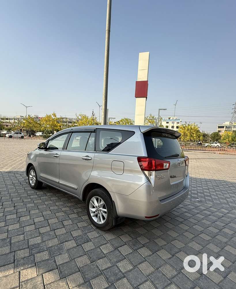 Toyota Innova Crysta 2.4 V, 2017, Diesel