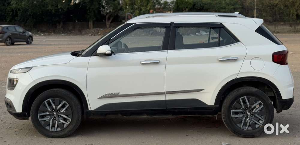 Hyundai Venue 1.5 Crdi Sx (o), 2022, Diesel