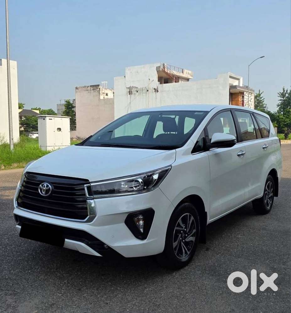 Toyota Innova Crysta 2.4 V 7 Str, 2022, Diesel