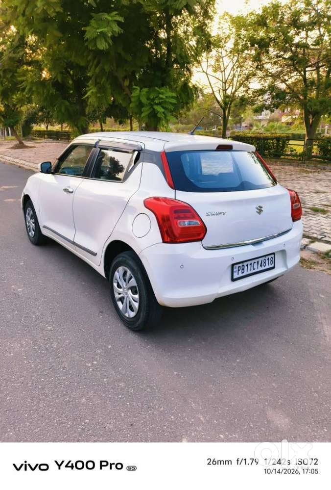 Maruti Suzuki Swift 1.3 Vxi Abs, 2021, Petrol