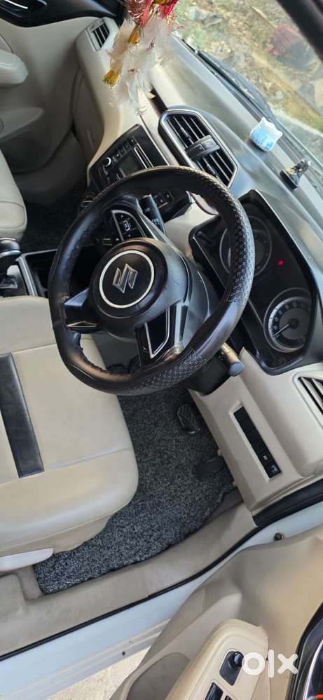 Maruti Suzuki Swift Dzire Amt Vdi, 2018, Diesel