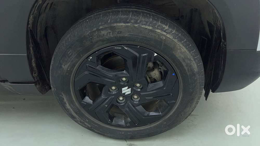 Maruti Suzuki Vitara Brezza 1.5 Zxi At, 2022, Petrol