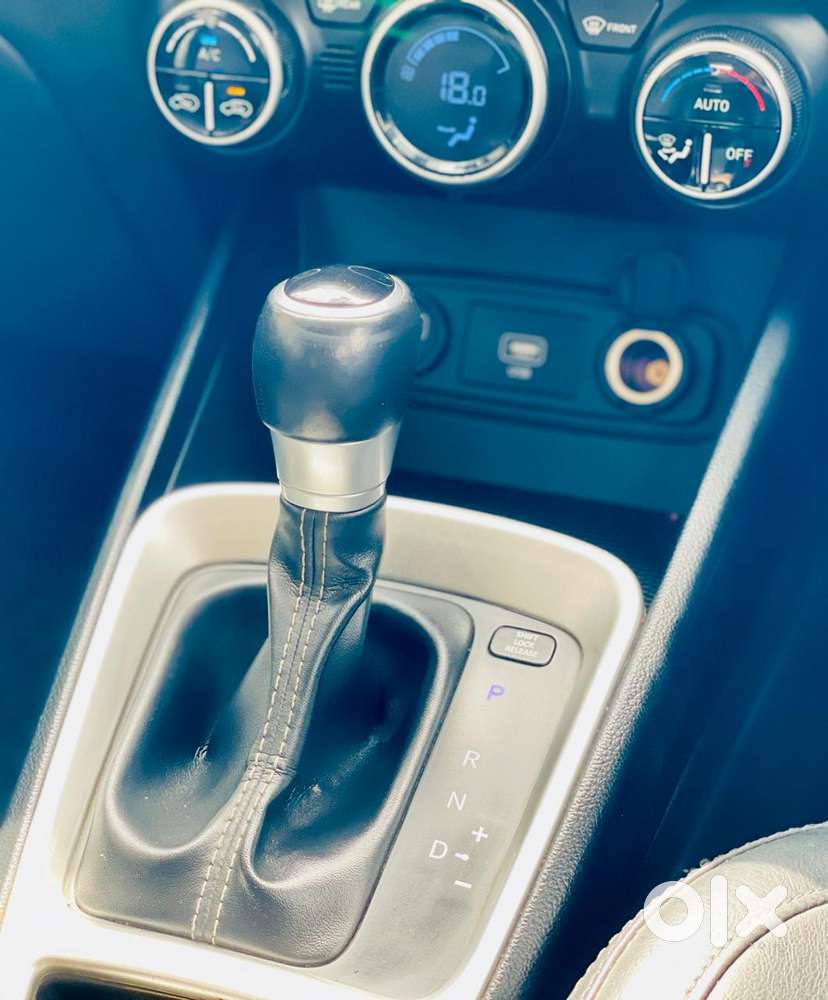 Hyundai Venue Sx Plus Turbo Dct, 2019, Petrol