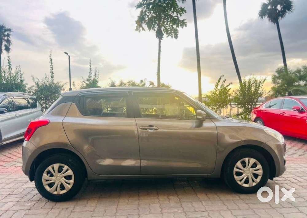 Maruti Suzuki Swift Vxi, 2018, Petrol