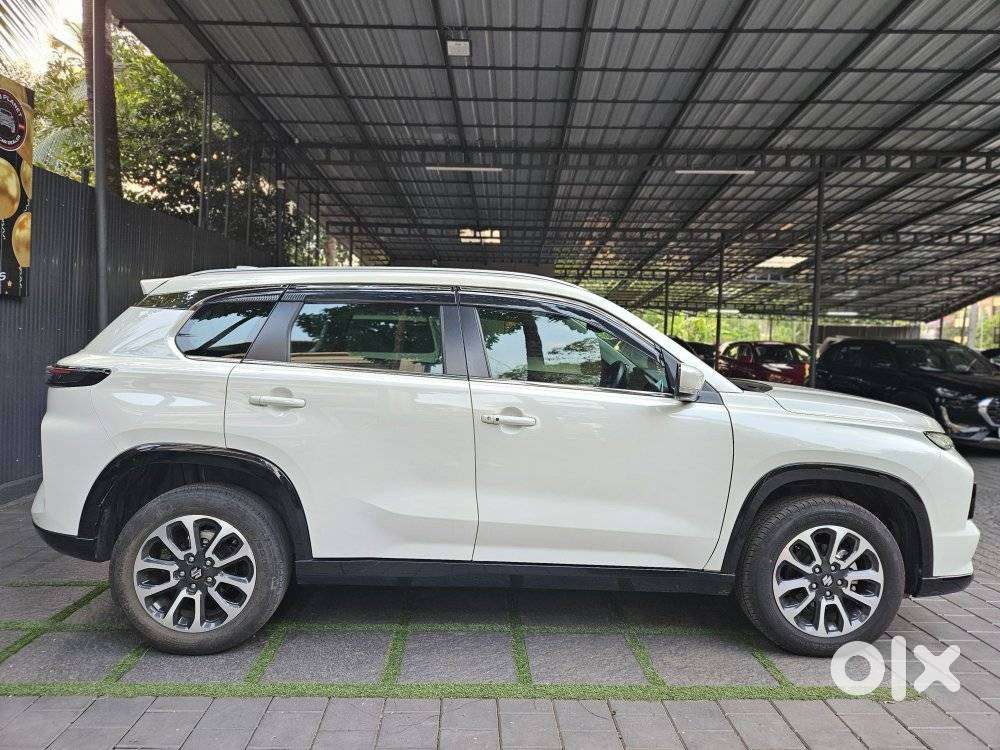 Maruti Suzuki Grand Vitara 1.5 Zeta Plus Intelligent Hybrid Ecvt, 20..