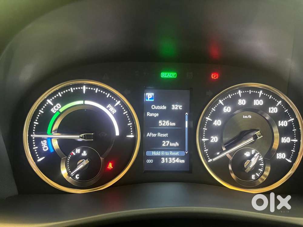 Toyota Vellfire 2.5 Hybrid, 2021, Petrol
