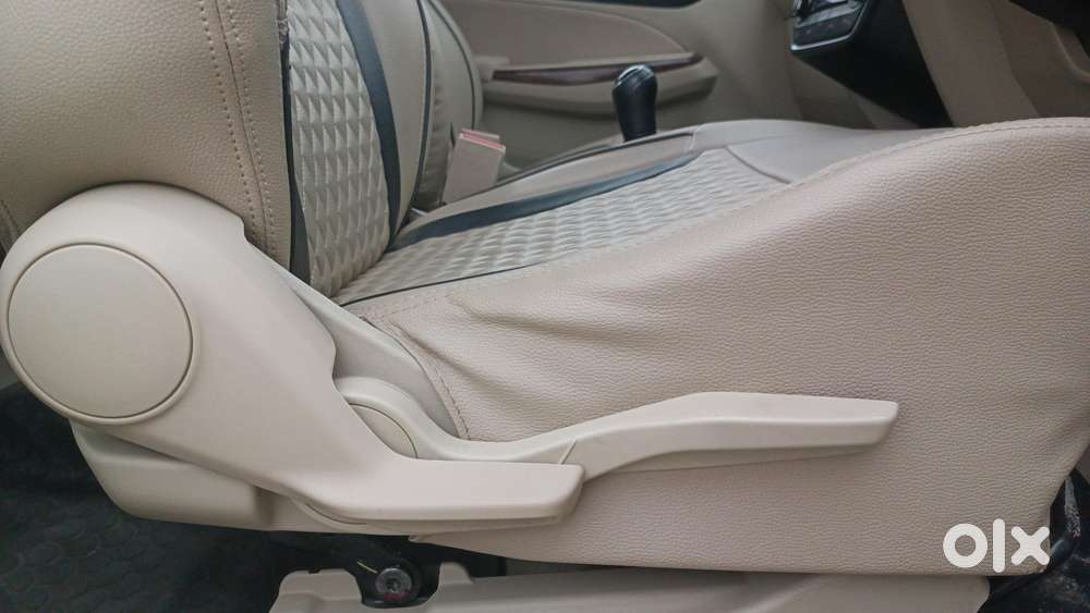 Maruti Suzuki Swift Dzire Zxi + Mt, 2018, Petrol