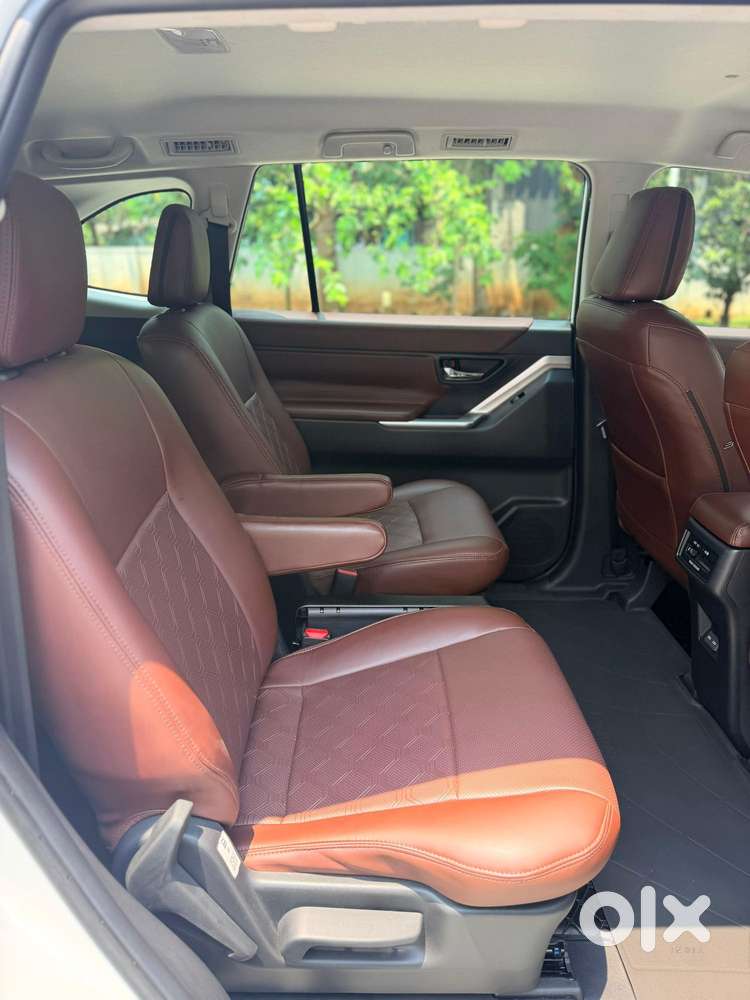 Toyota Innova Hycross 2.0 Gx 7 Str, 2024, Petrol