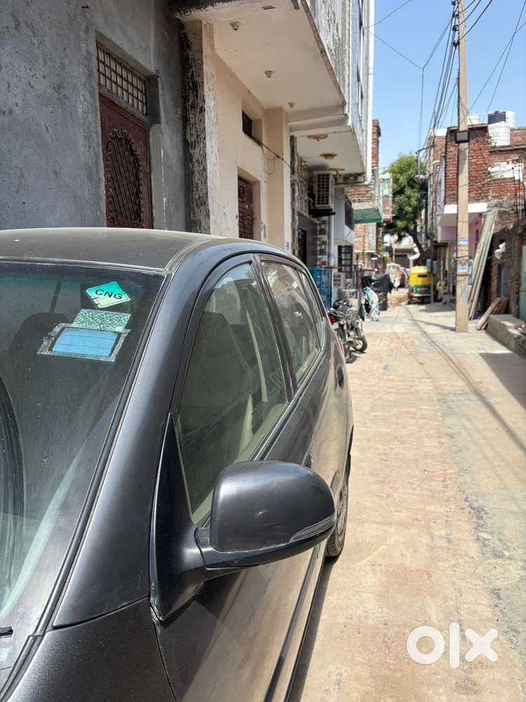 Hyundai I10 Car 2012 Model Full New Condition . With All Papers