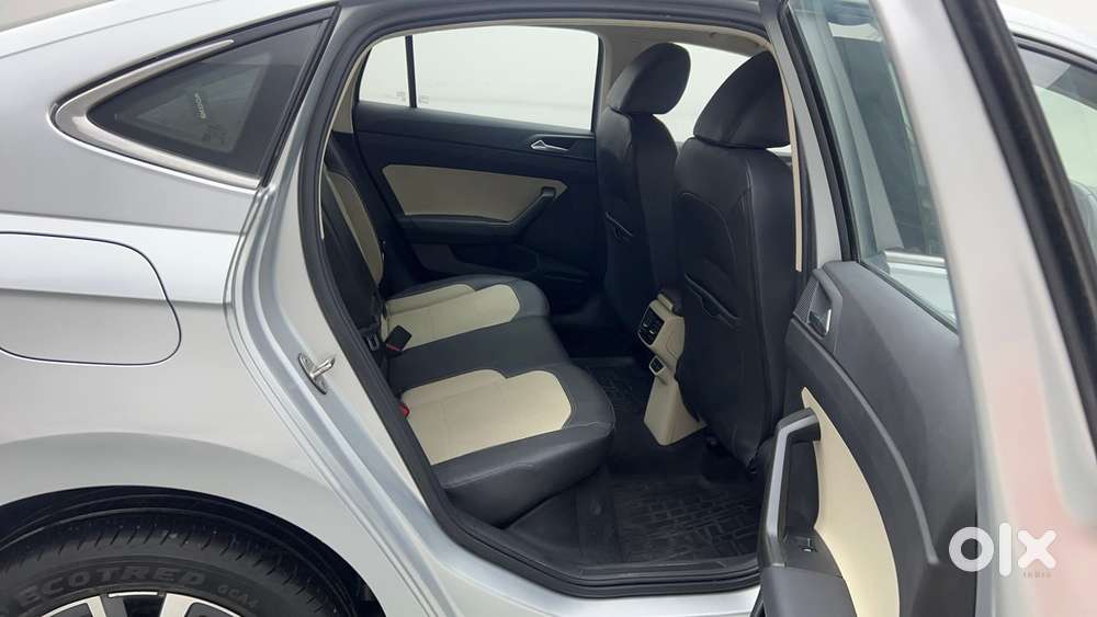 Skoda Slavia Style 1.5l Tsi Dsg, 2022, Petrol