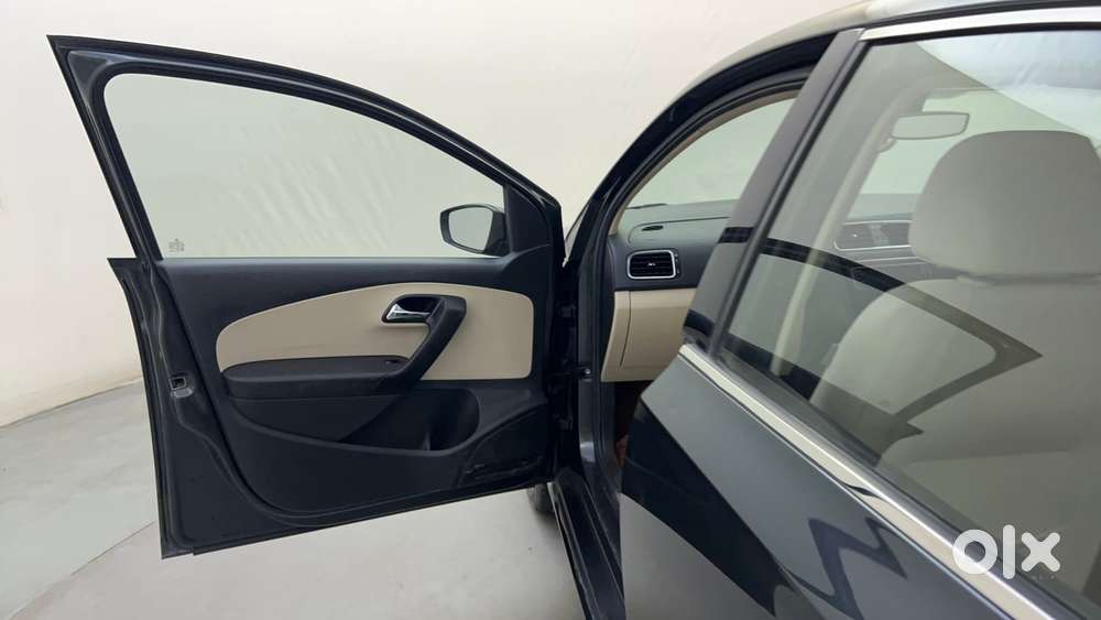 Skoda Rapid 1.6 Mpi At Style, 2019, Petrol