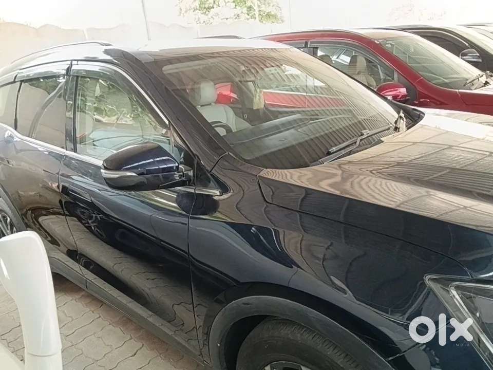 Mahindra Xuv700 2.2 Ax 7 Diesel Mt Str, 2024, Diesel