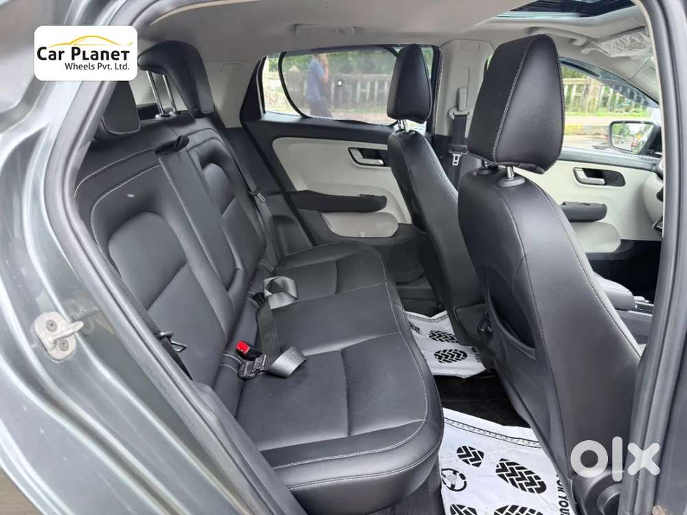 Tata Altroz Xza Plus (o) (s), 2023, Petrol