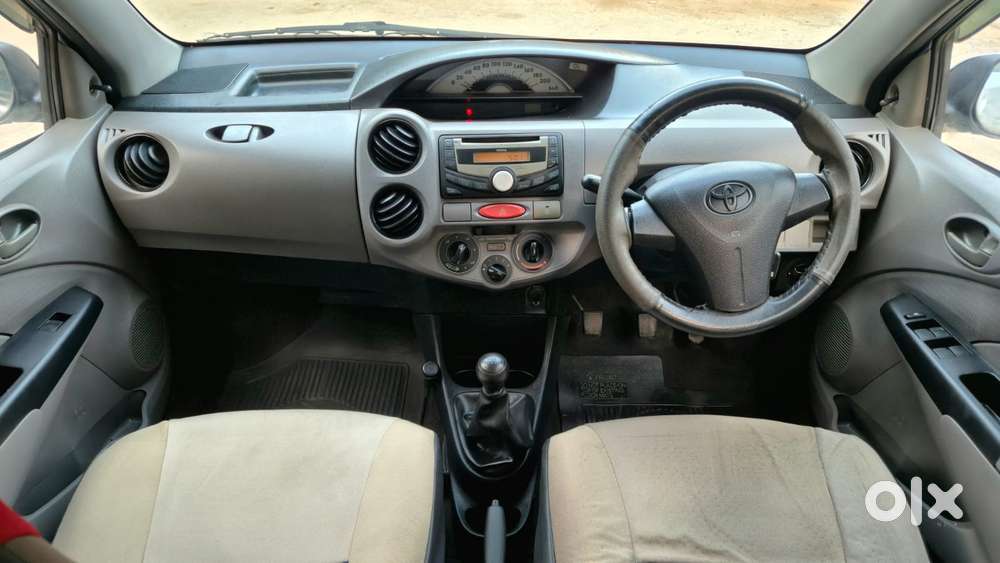 Toyota Etios Liva G Exclusive, 2011, Petrol