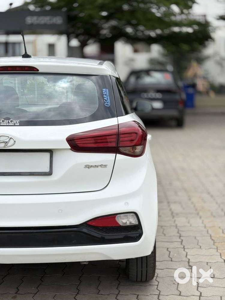 Hyundai I20 Sportz 1.2 Mt, 2020, Cng & Hybrids