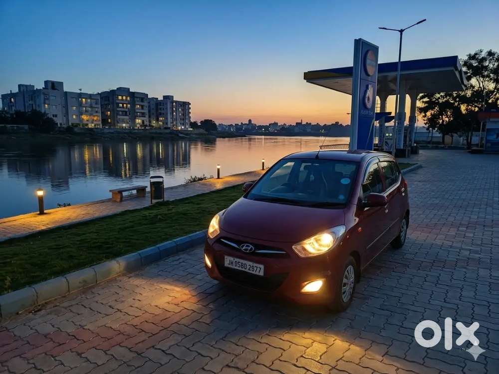 Hyundai I10 2015 Petrol 28000 Km Driven