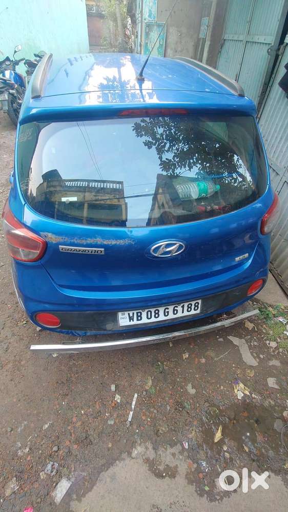 Hyundai Grand I10 2019 Petrol 76300 Km Driven