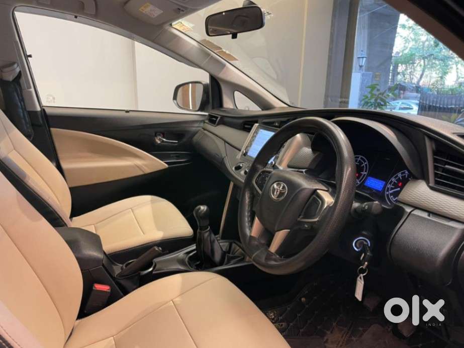 Toyota Innova Crysta [2020-ongoing] 2.4 Gx 8 Str, 2022, Diesel